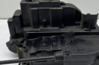 Serrure arriere droit RENAULT CLIO 3