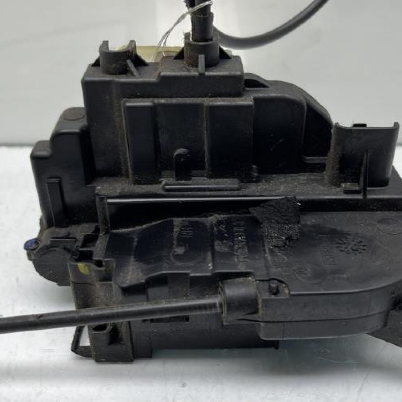 Serrure arriere droit RENAULT CLIO 3 Photo n°4