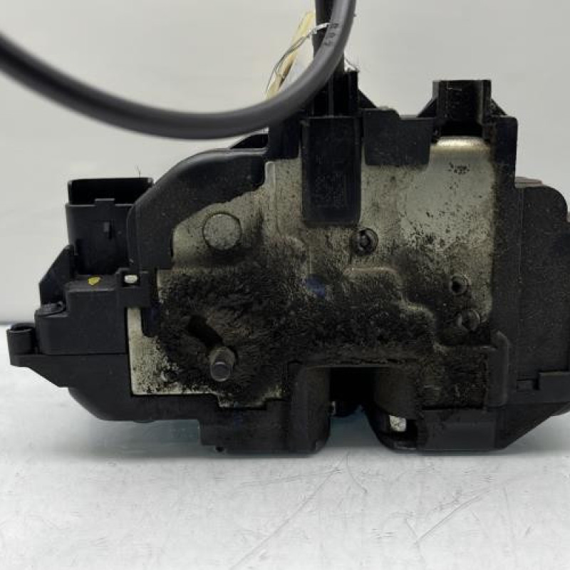 Serrure arriere droit RENAULT CLIO 3 Photo n°5