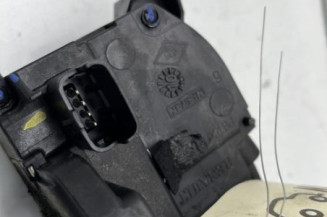 Serrure arriere droit RENAULT CLIO 3