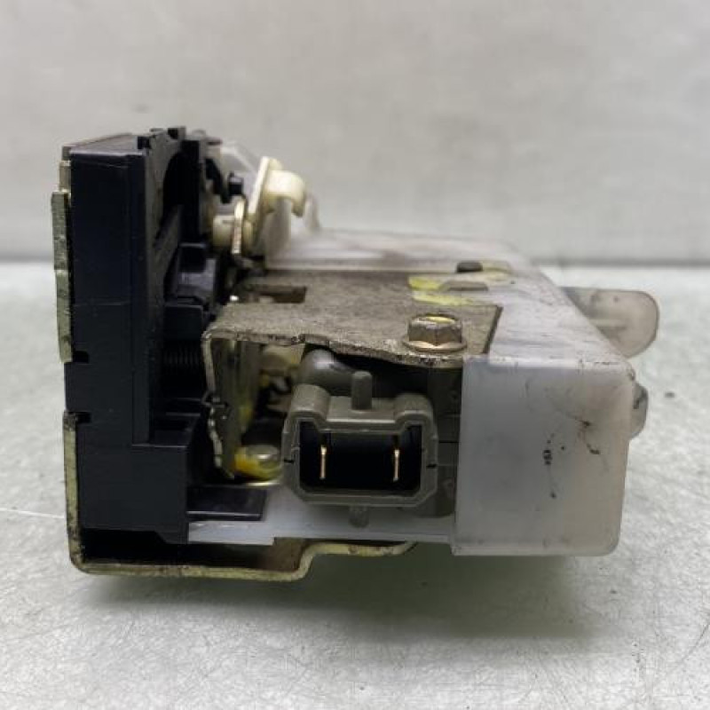 Serrure arriere droit RENAULT CLIO 2 Photo n°2