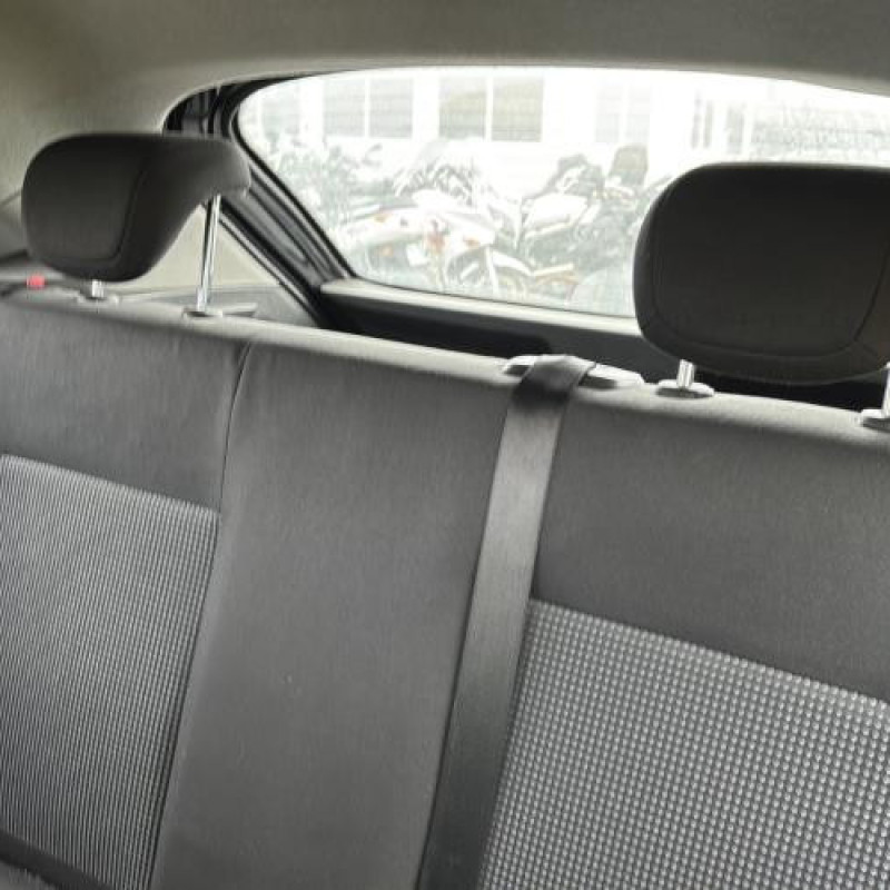 Feu arriere principal droit (feux) OPEL CORSA D Photo n°16
