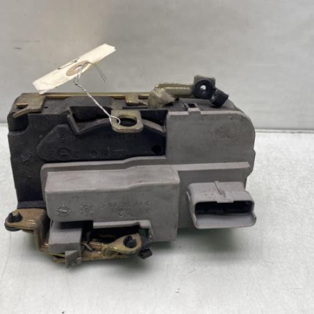 Serrure avant droit PEUGEOT 206