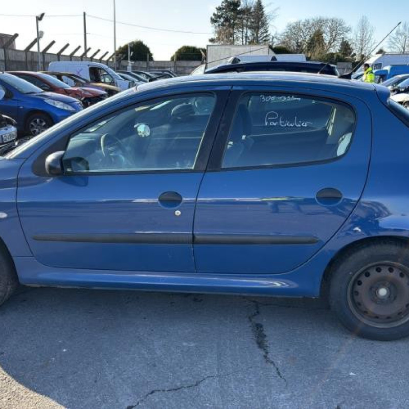 Serrure avant droit PEUGEOT 206 Photo n°10