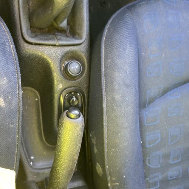 Serrure avant droit PEUGEOT 206 Photo n°19