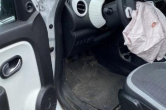 Ceinture arriere gauche RENAULT TWINGO 3