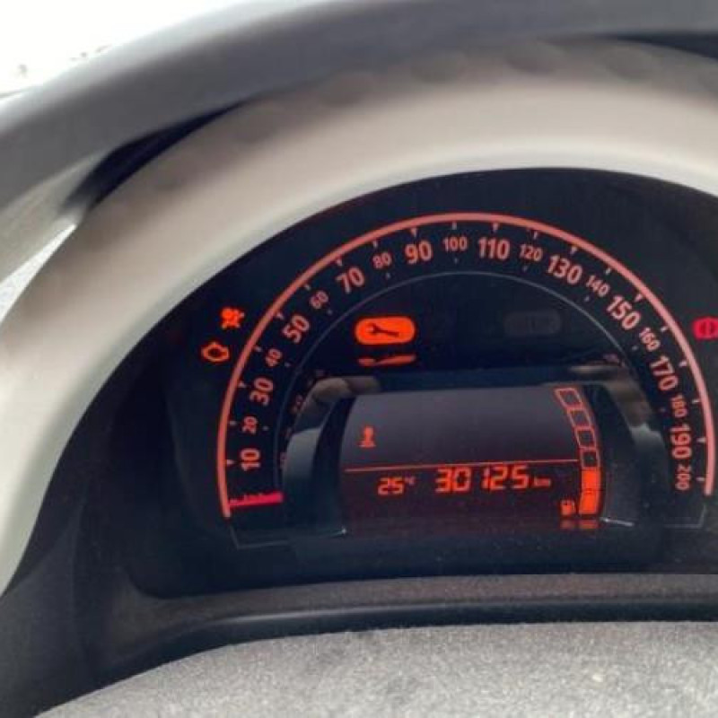 Ceinture arriere gauche RENAULT TWINGO 3 Photo n°18