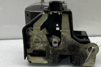 Serrure arriere gauche RENAULT SCENIC 1