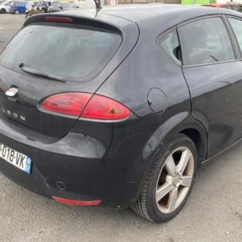 Serrure avant gauche SEAT LEON 2 Photo n°8
