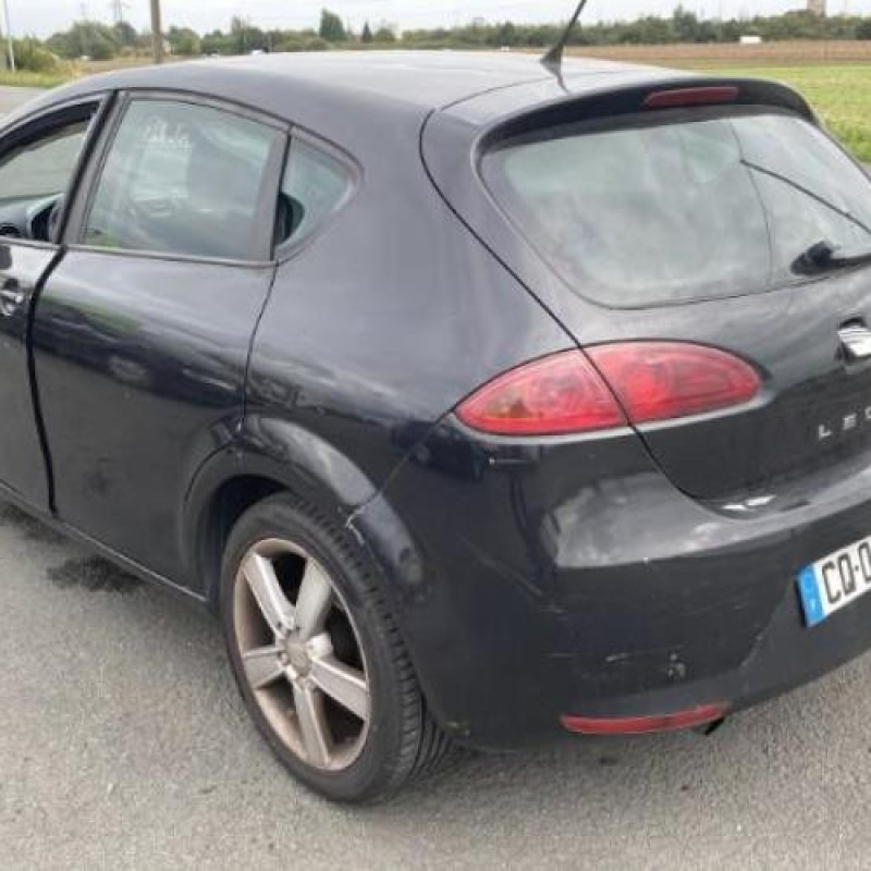 Serrure avant gauche SEAT LEON 2 Photo n°18