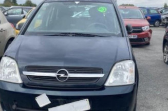Serrure avant gauche OPEL MERIVA A