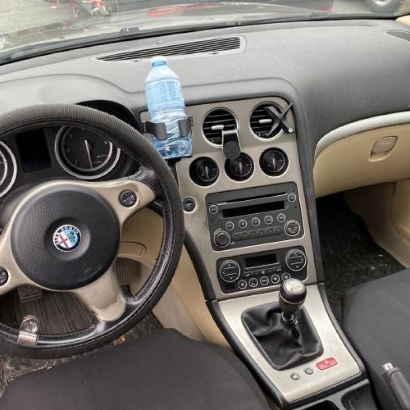 Feu arriere secondaire gauche (feux) ALFA ROMEO 159 Photo n°19