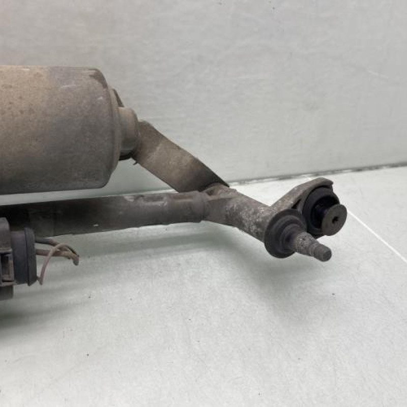 Moteur essuie glace avant VOLKSWAGEN TOURAN 1 Photo n°3