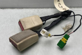 Attache ceinture arriere droit CITROEN C6