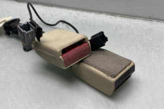 Attache ceinture arriere gauche CITROEN C6 Photo n°1