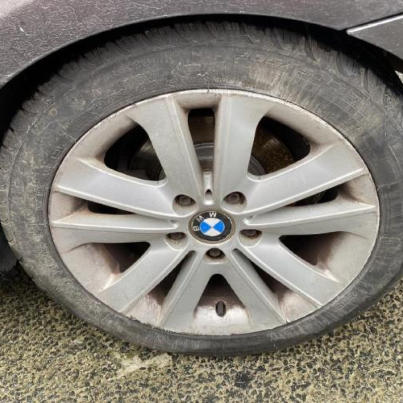 Pretensionneur de ceinture avant droit BMW SERIE 1 E87 Photo n°10