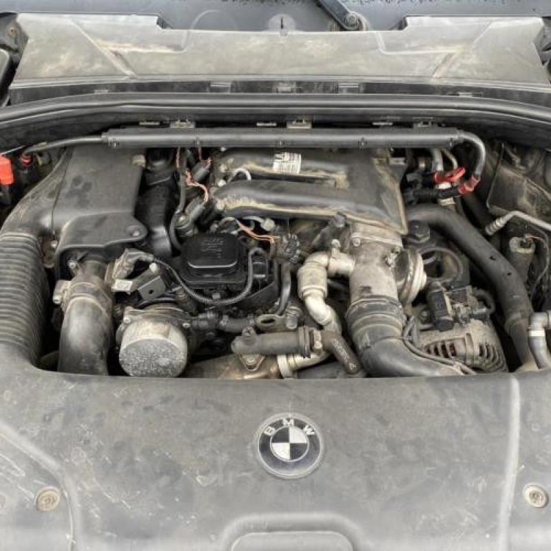 Pretensionneur de ceinture avant droit BMW SERIE 1 E87 Photo n°14