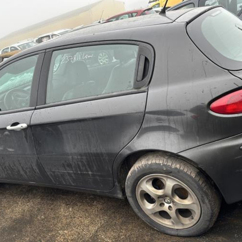 Serrure avant gauche ALFA ROMEO 147 Photo n°10
