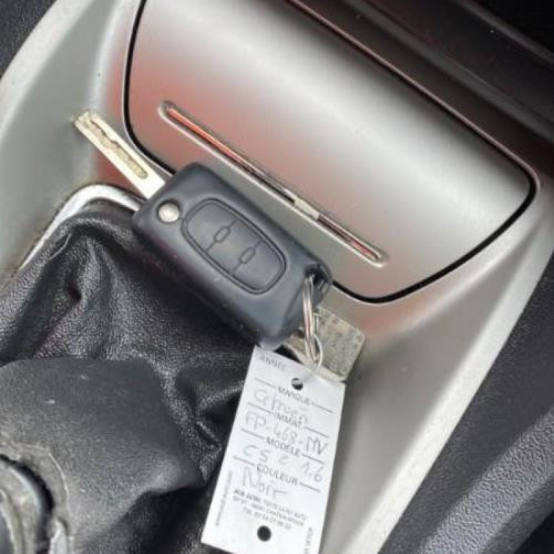 Pedale d'embrayage CITROEN C5 2 Photo n°4