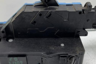 Serrure arriere droit PEUGEOT 207