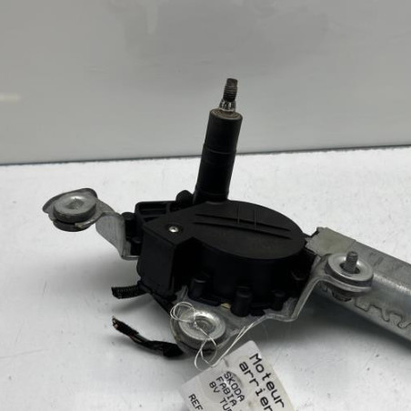 Moteur essuie glace arriere SKODA FABIA 2 Photo n°1