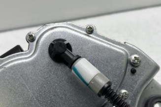 Moteur essuie glace arriere SKODA FABIA 2