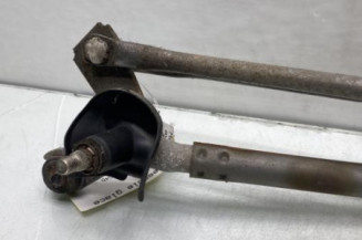 Moteur essuie glace avant TOYOTA YARIS 2