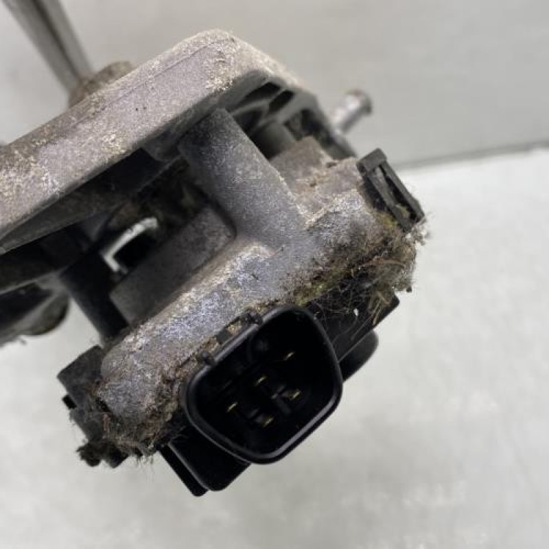Moteur essuie glace avant TOYOTA YARIS 2 Photo n°6
