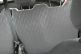 Serrure avant droit TOYOTA YARIS 2