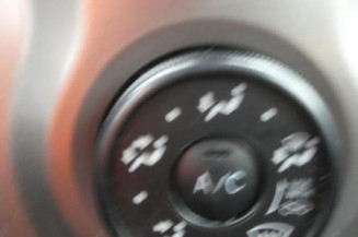 Serrure avant droit TOYOTA YARIS 2
