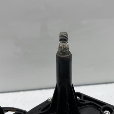Moteur essuie glace arriere OPEL ZAFIRA B
