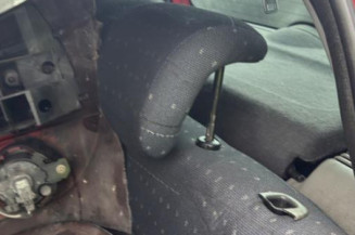 Vitre avant gauche RENAULT CLIO 2