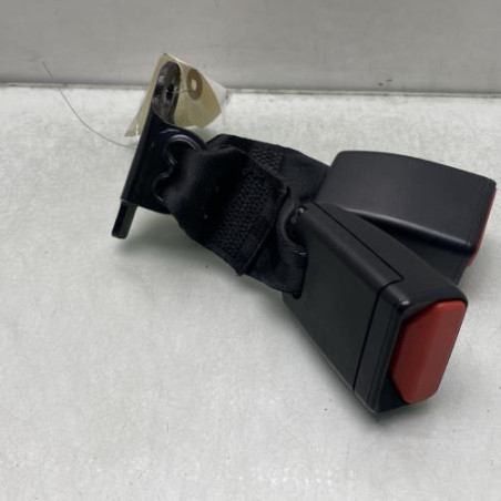 Attache ceinture arriere droit PEUGEOT 208 1