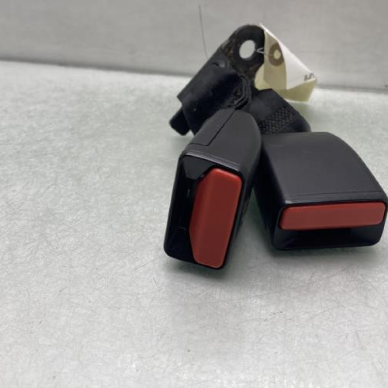 Attache ceinture arriere droit PEUGEOT 208 1 Photo n°3