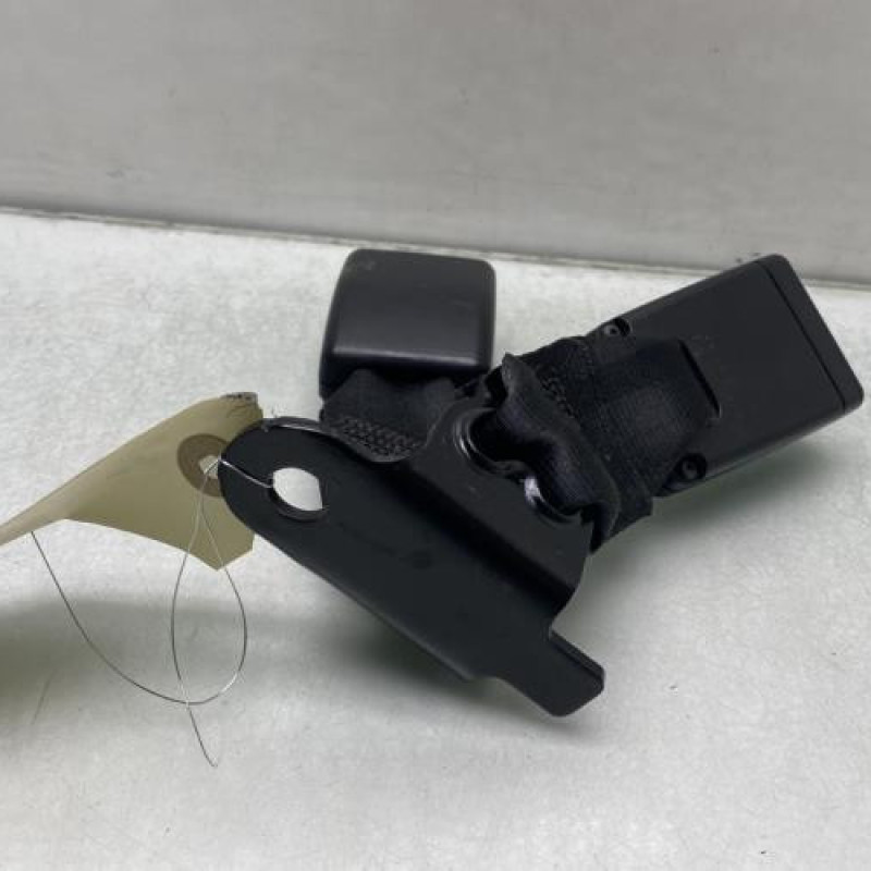 Attache ceinture arriere droit PEUGEOT 208 1 Photo n°4