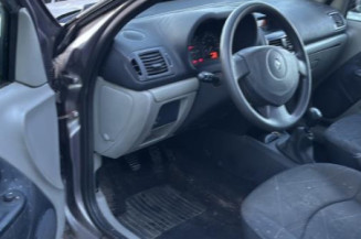 Ceinture arriere gauche RENAULT CLIO 2