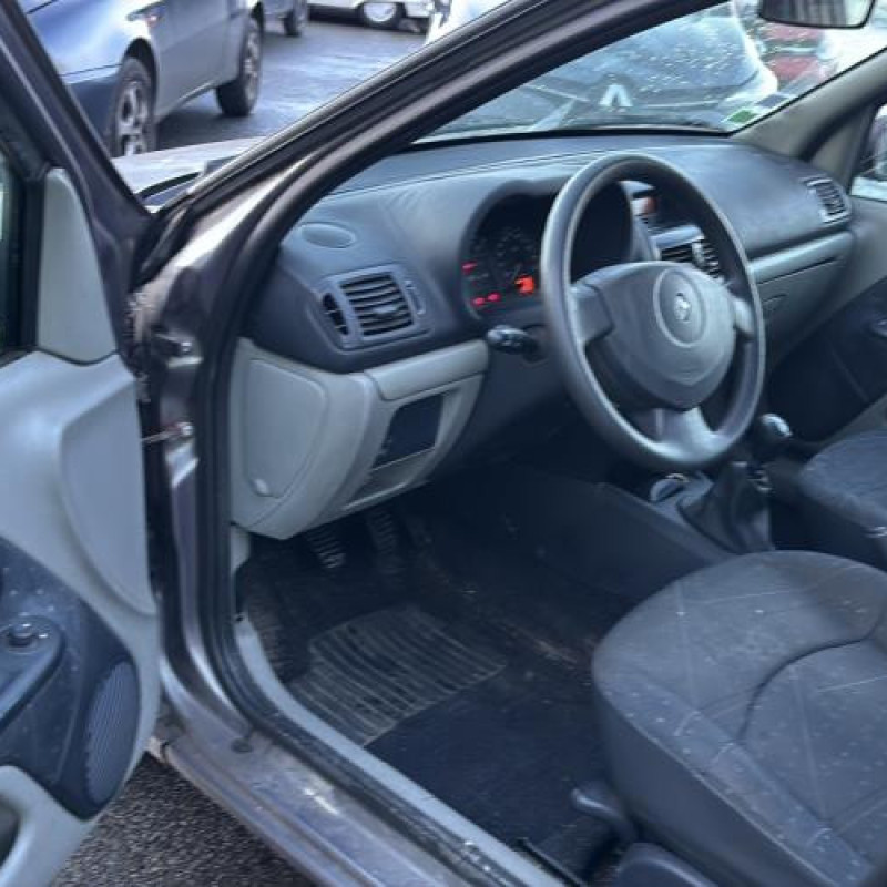 Ceinture arriere gauche RENAULT CLIO 2 Photo n°12