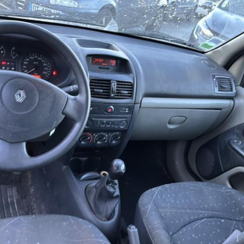 Ceinture arriere gauche RENAULT CLIO 2 Photo n°15