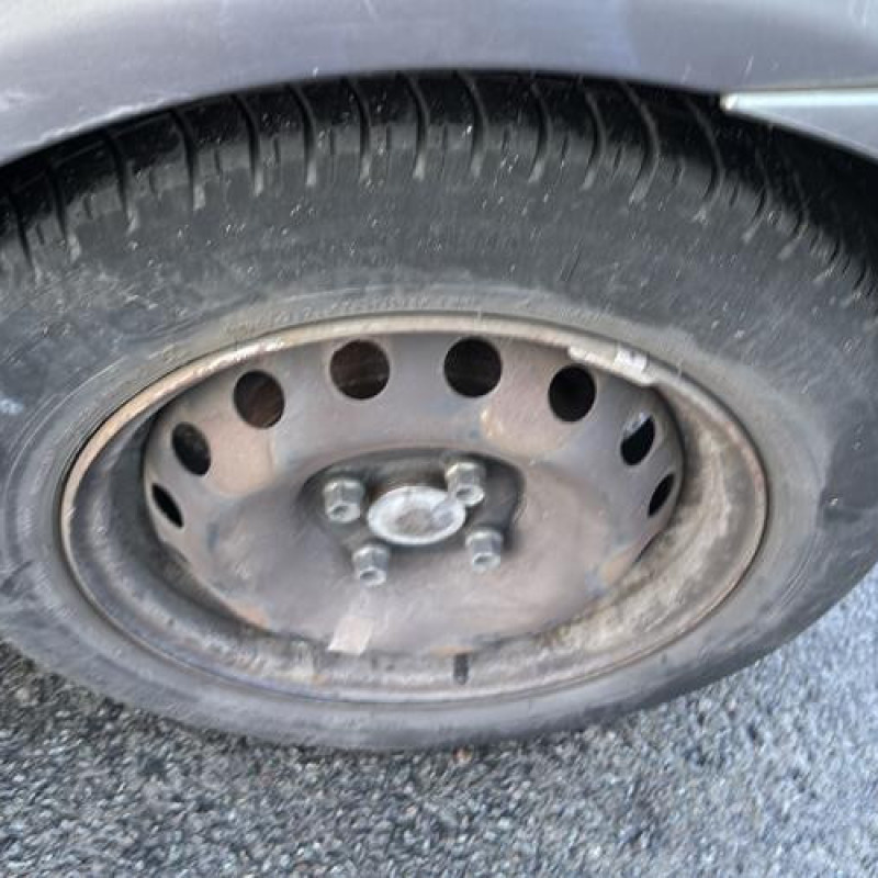 Ceinture arriere gauche RENAULT CLIO 2 Photo n°17