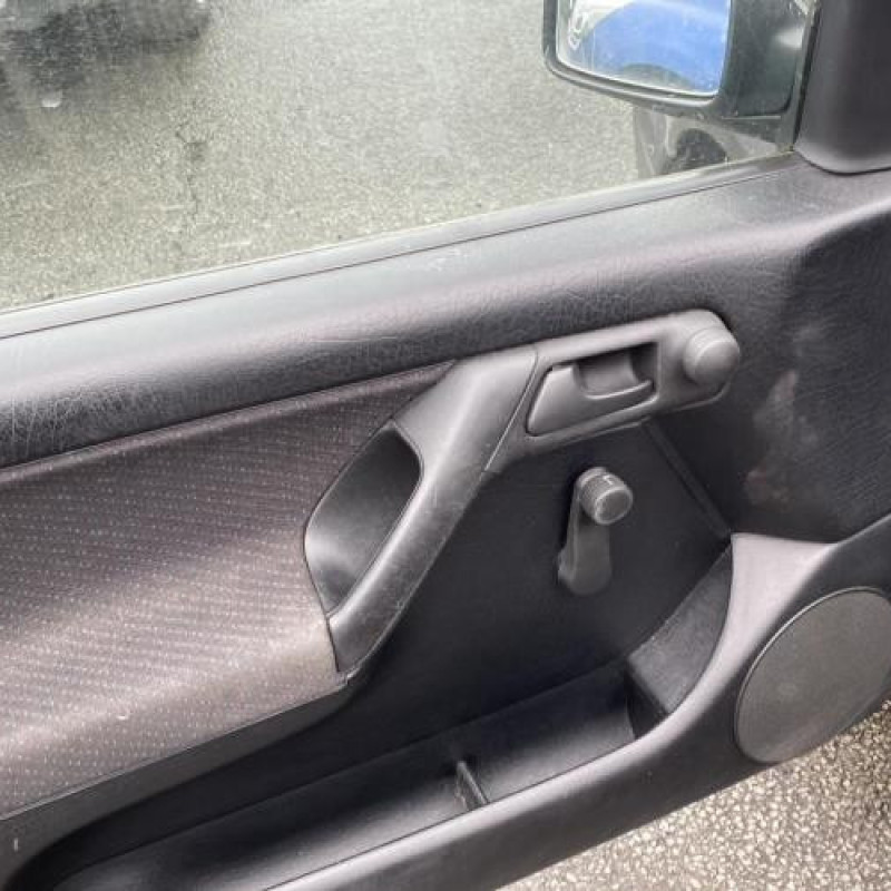 Optique avant secondaire gauche (feux)(clignotant) VOLKSWAGEN GOLF 3 Photo n°6