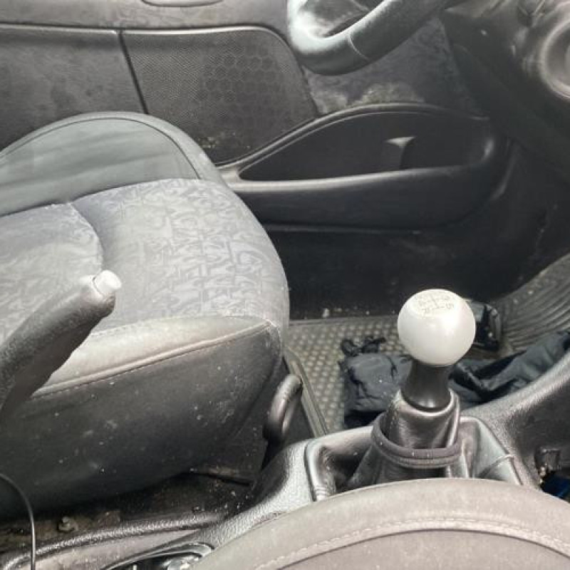 Boitier de prechauffage PEUGEOT 206 Photo n°12