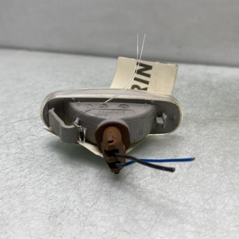 Repetiteur clignotant avant gauche (Feux) FIAT QUBO Photo n°3