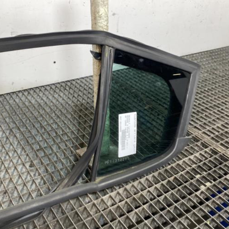 Custode arriere gauche (porte) RENAULT MEGANE 3 Photo n°3
