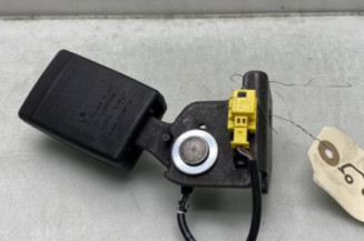 Attache ceinture arriere gauche MERCEDES CLASSE B 246