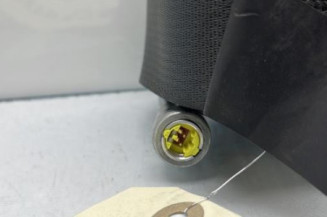 Pretensionneur de ceinture arriere gauche RENAULT KADJAR