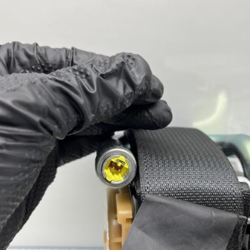 Pretensionneur de ceinture arriere gauche RENAULT KADJAR Photo n°5