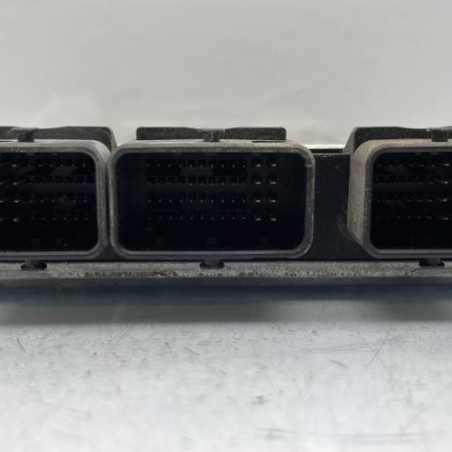 Calculateur moteur PEUGEOT 206