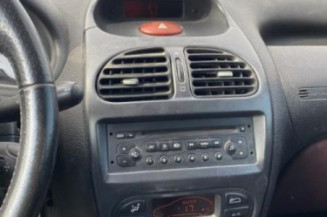 Calculateur moteur PEUGEOT 206
