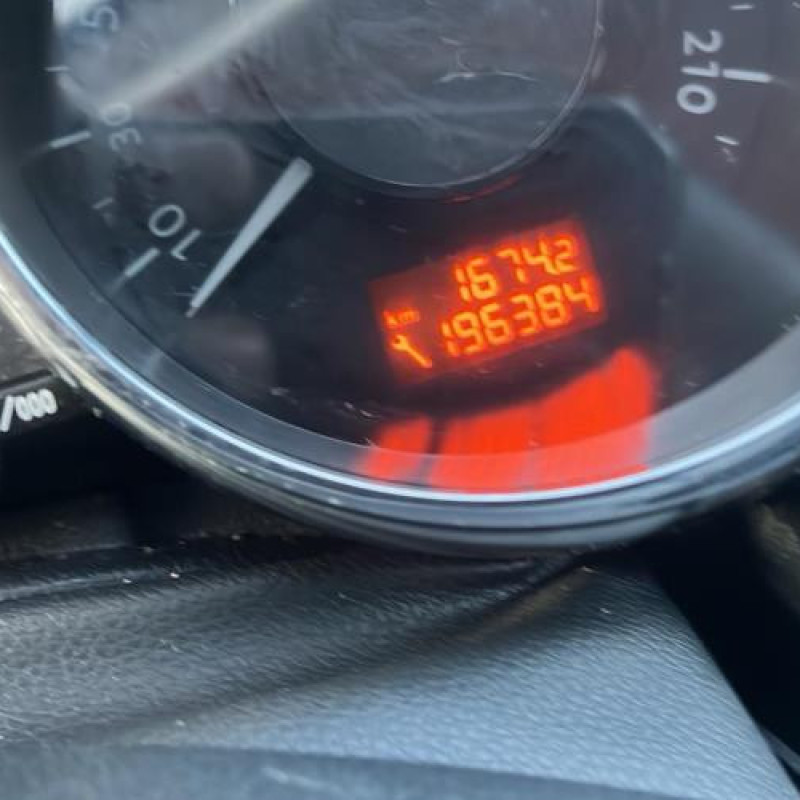 Calculateur moteur PEUGEOT 3008 1 Photo n°14