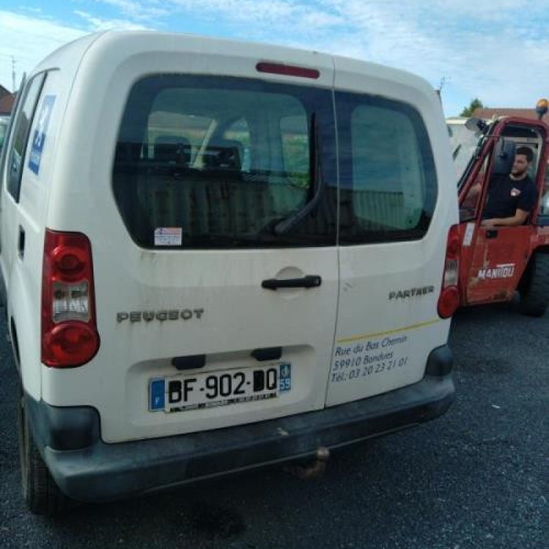 Calculateur moteur PEUGEOT PARTNER 2 Photo n°13